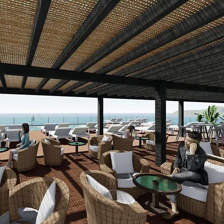 Hotel Oasis Tropical 4*
