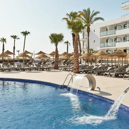 Oasis Tropical Hotel