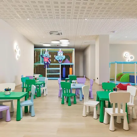 Hotel Oasis Tropical Mojácar