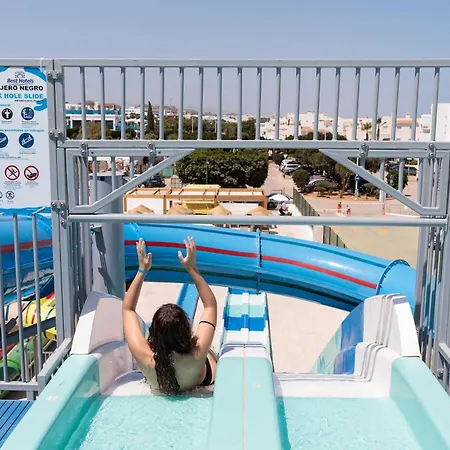 Otel Oasis Tropical 4*