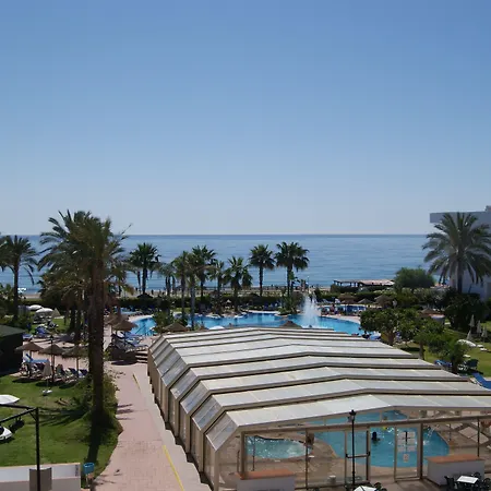 Oasis Tropical Otel 4*