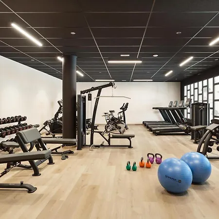 Oasis Tropical Hotel